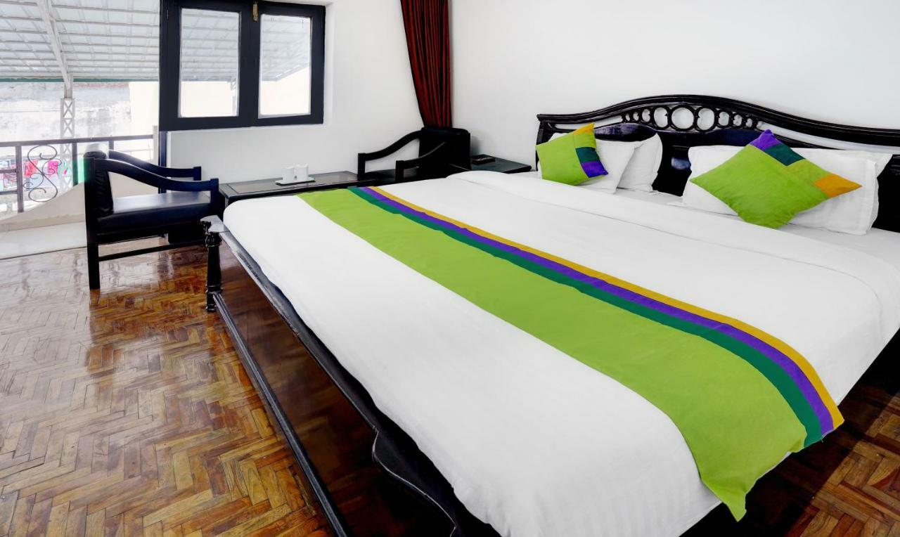 Treebo Trend Mussoorie Club Hotel Dehradún Kültér fotó